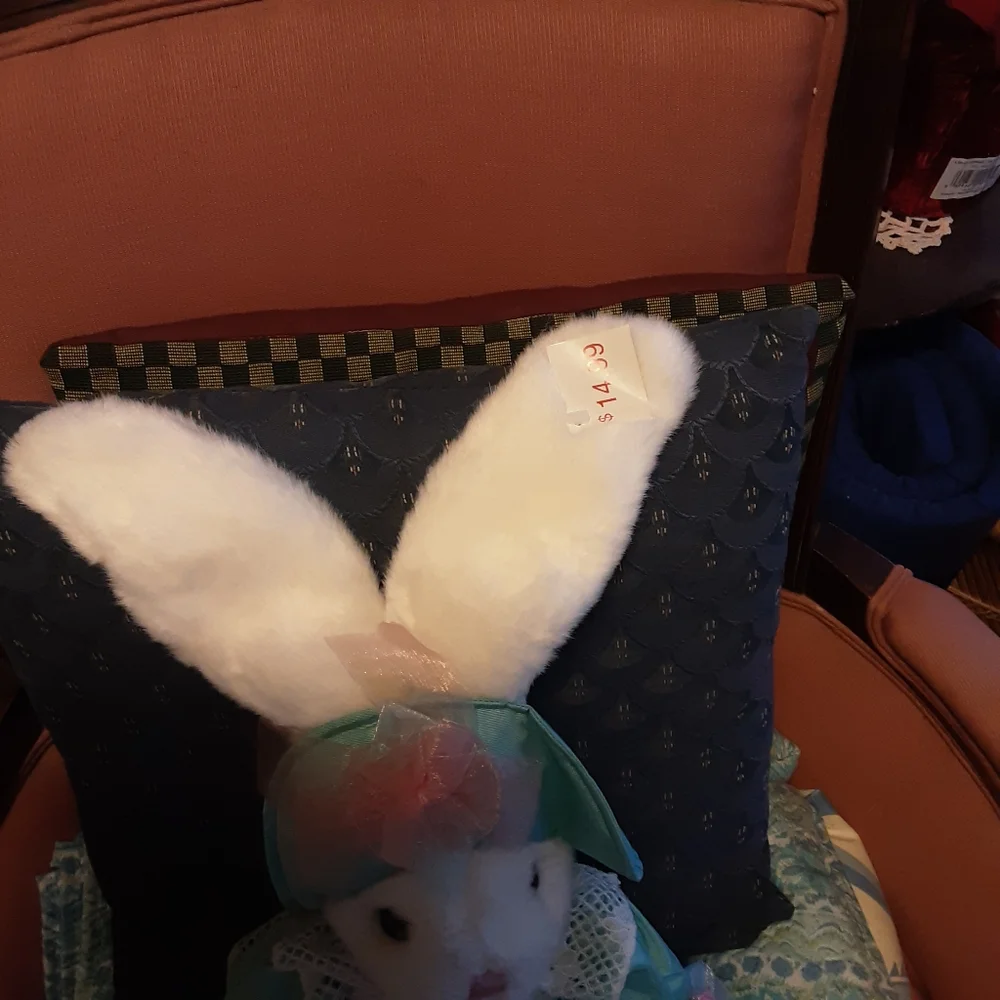 NWT VINTAGE DRESSED EASTER BUNNY, 20